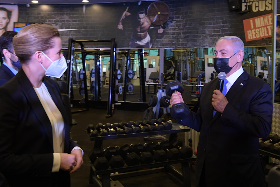 ראש הממשלה נתניהו, קנצלר אוסטריה קורץ וראש ממשלת דנמרק פרדריקסן ביקרו במכון כושר ועמדו מקרוב על ניהול שגרת הקורונה בישראל על פי 