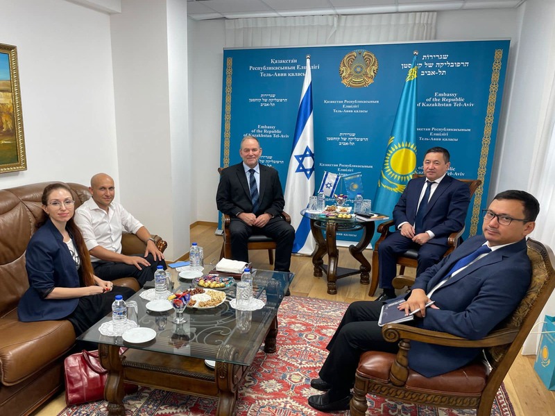 Ambassador of Kazakhstan visits Israel