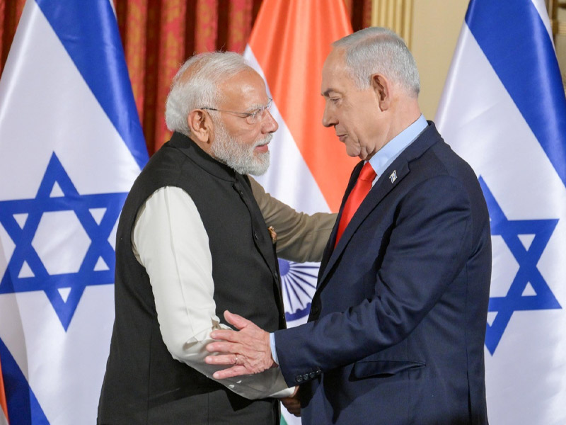 Il Modi PM Netanyahu with Indian Prime Minister Narendra Modi